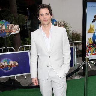 James Marsden in Los Angeles Premiere of 'Hop'