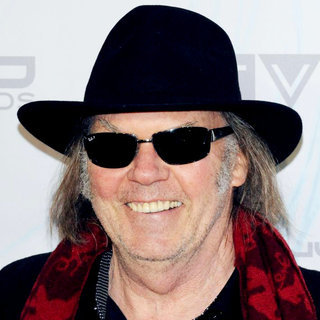 Neil Young in 2011 JUNO Awards - Arrivals