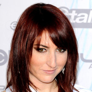 Hannah Georgas in 2011 JUNO Awards - Arrivals