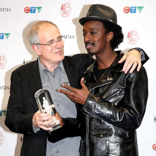 Bob Ezrin, K'naan in The 2011 JUNO Awards - Press Room
