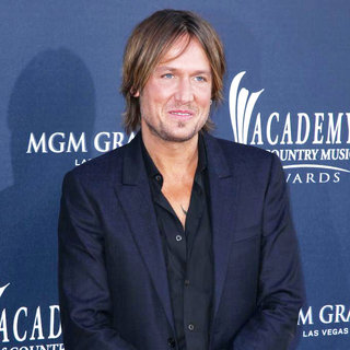 Keith Urban in The Academy of Country Music Awards 2011 - Arrivals