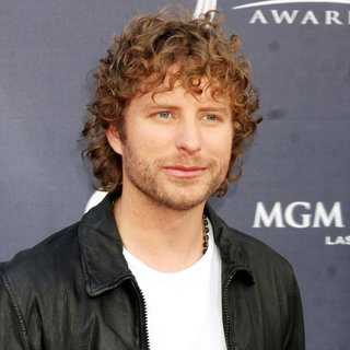 Dierks Bentley in The Academy of Country Music Awards 2011 - Arrivals