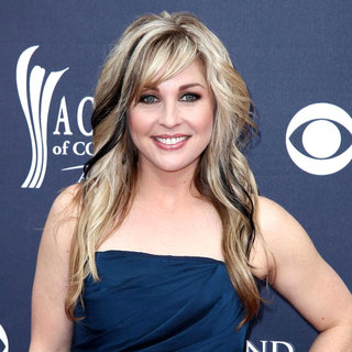 Sunny Sweeney in The Academy of Country Music Awards 2011 - Arrivals