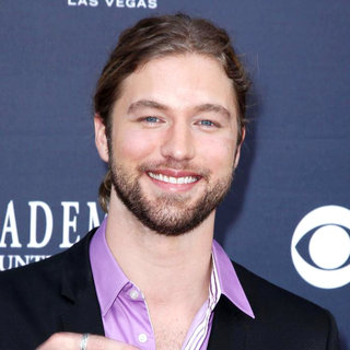 Casey James in The Academy of Country Music Awards 2011 - Arrivals