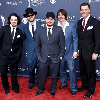 Randy Rogers Band in The Academy of Country Music Awards 2011 - Arrivals