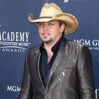 Jason Aldean in The Academy of Country Music Awards 2011 - Arrivals