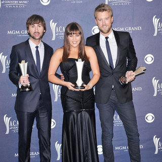 Lady Antebellum in The Academy of Country Music Awards 2011 - Press Room - wenn3280772