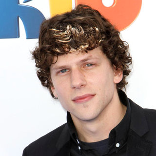 Jesse Eisenberg in Los Angeles Premiere of 'Rio' - Arrivals