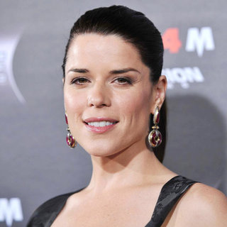 Neve Campbell in World Premiere of 'Scream 4' - Arrivals