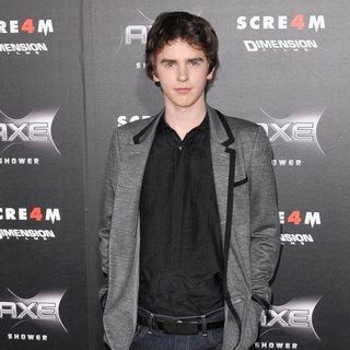 Freddie Highmore in World Premiere of 'Scream 4' - Arrivals