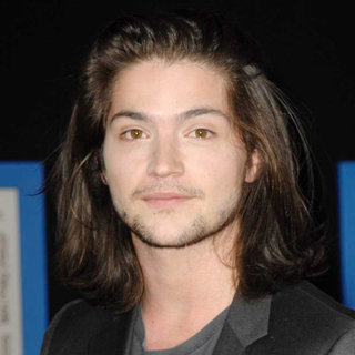 Thomas McDonell in World Premiere of "Prom"