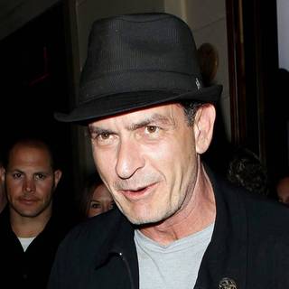 Charlie Sheen in Charlie Sheen Hosts An Evening at Chateau Club and Gardens
