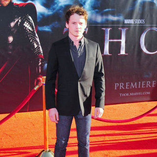 Anton Yelchin in Los Angeles Premiere of "Thor" - Arrivals