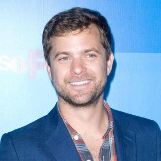 Joshua Jackson in 2011 FOX Upfront Presentation - Arrivals