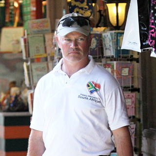 Neal McDonough in Neal McDonough shopping with his wife in Hollywood
