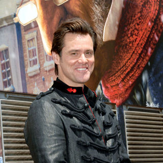 Jim Carrey in Launch of 'Disney's A Christmas Carol Train Tour'