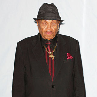 Joe Jackson in 2009 BET Awards - Press Room