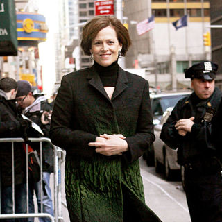 Sigourney Weaver in Sigourney Weaver outside the Ed Sullivan Theater for the 'Late Show With David Letterman'