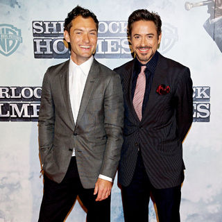 Jude Law, Robert Downey Jr. in Premiere of 'Sherlock Holmes'
