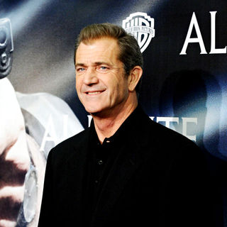 Mel Gibson in The Premiere of the 'Edge of Darkness'