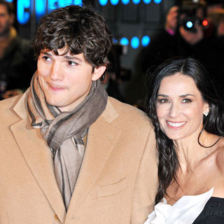 Ashton Kutcher, Demi Moore in UK Film Premiere of 'Valentine's Day' - Arrivals