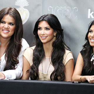 Khloe Kardashian, Kim Kardashian and Kourtney Kardashian make a meet and greet appearance - wenn5476728