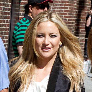 Kate Hudson in Celebrities at The Ed Sullivan Theater for The 'Late Show With David Letterman'
