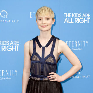 Mia Wasikowska in New York Pemiere of The 'Kids Are All Right'
