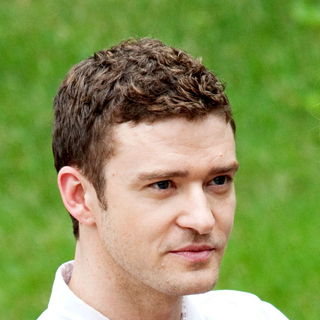 On The Set of New Film 'Friends with Benefits'