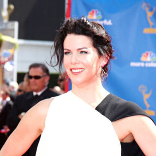 Lauren Graham in The 62nd Annual Primetime Emmy Awards - wenn5533415
