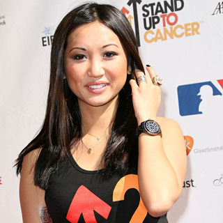 Brenda Song in 2010 Stand Up To Cancer - Arrivals