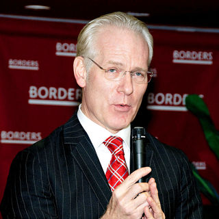 Tim Gunn in Tim Gunn Discussion and Signing for 'Gunn's Golden Rules'