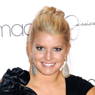 Jessica Simpson in Jessica Simpson Launches Macy's 'Find Your Magic Campaign'