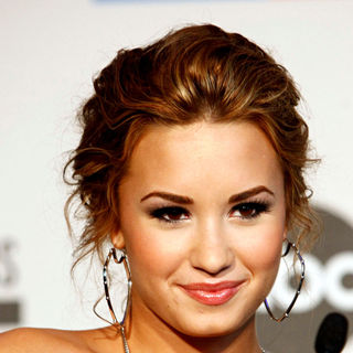 Demi Lovato in 2010 American Music Awards Nominations