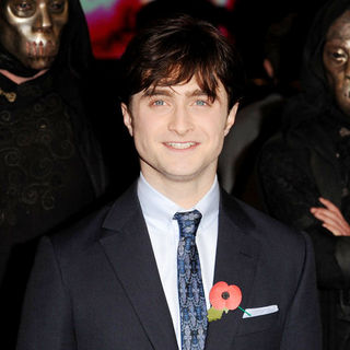 Daniel Radcliffe in World Premiere of 'Harry Potter and the Deathly Hallows: Part I' - Arrivals