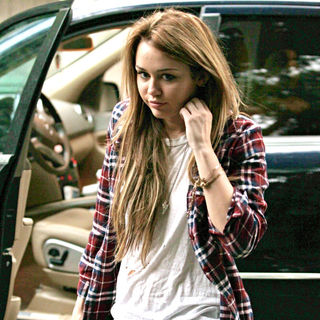 Miley Cyrus in Miley Cyrus Arrives at A Studio for Her Vocal Class