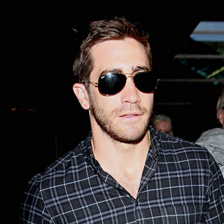 Jake Gyllenhaal in Jake Gyllenhaal Arrives at LAX Airport on A Flight from Sydney, Australia