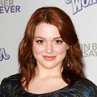 Jennifer Stone in Los Angeles Premiere of "Justin Bieber: Never Say Never"