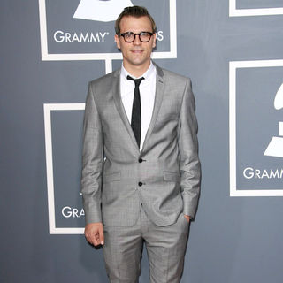 Matt Stawski in The 53rd Annual GRAMMY Awards - Red Carpet Arrivals