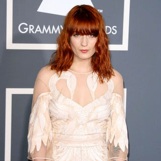 Florence Welch, Florence and the Machine in The 53rd Annual GRAMMY Awards - Red Carpet Arrivals