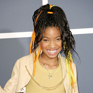 Willow Smith in The 53rd Annual GRAMMY Awards - Red Carpet Arrivals