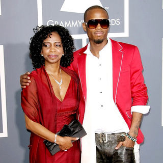 B.o.B in The 53rd Annual GRAMMY Awards - Red Carpet Arrivals
