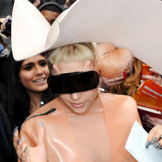 Lady GaGa in Lady GaGa Leaving The 'Good Morning America' Studios Surrounded by Fans and Photographers