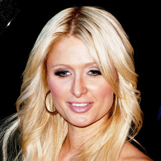 Paris Hilton in 'The Late Show with David Letterman' at The Ed Sullivan Theater - Departures