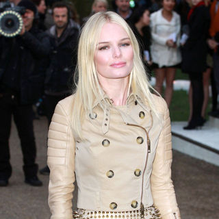 London Fashion Week A/W 2011 - Burberry Prorsum - Arrivals