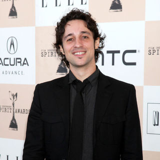 Thomas Ian Nicholas in The 2011 Film Independent Spirit Awards - Arrivals