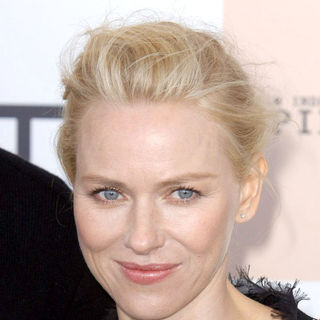Naomi Watts in The 2011 Film Independent Spirit Awards - Arrivals