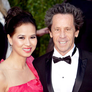 Chau-Giang Thi Nguyen, Brian Grazer in 2011 Vanity Fair Oscar Party - Arrivals