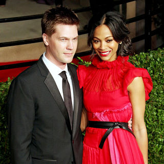 Keith Britton, Zoe Saldana in 2011 Vanity Fair Oscar Party - Arrivals