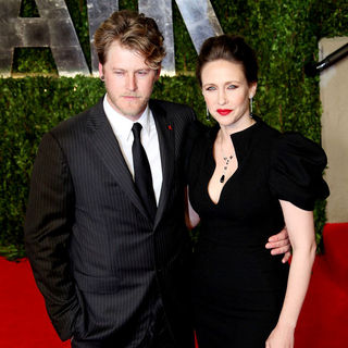 Renn Hawkey, Vera Farmiga in 2011 Vanity Fair Oscar Party - Arrivals
